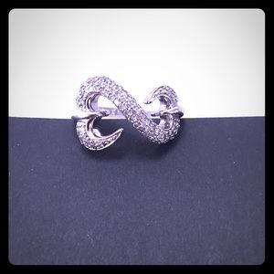 18k white gold diamond open heart diamond ring